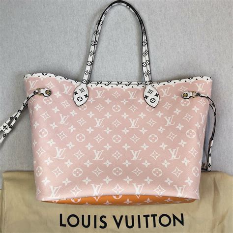 lv giant monogram neverfull|neverfull monogram with pink interior.